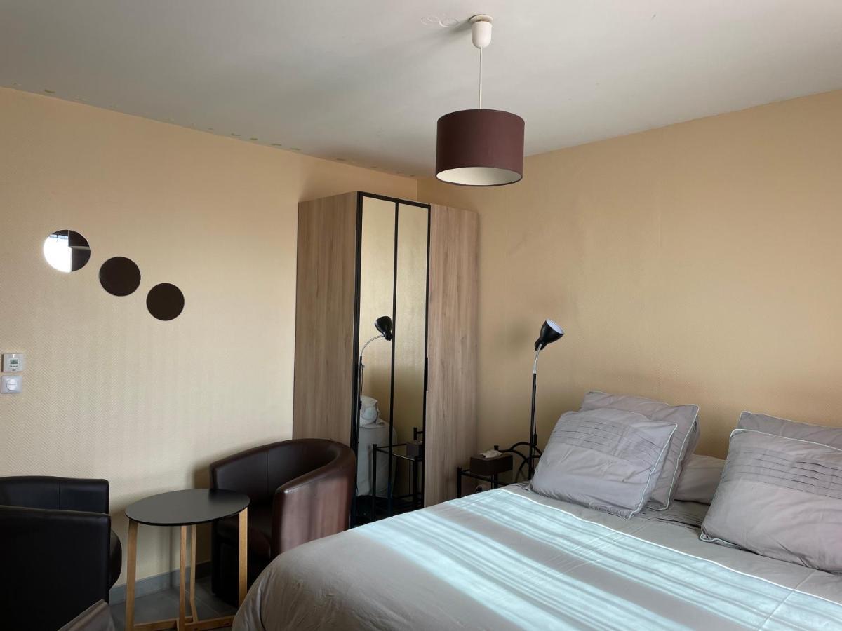 Petite Maison En Pleine Campagne Labastide-Gabausse Eksteriør billede