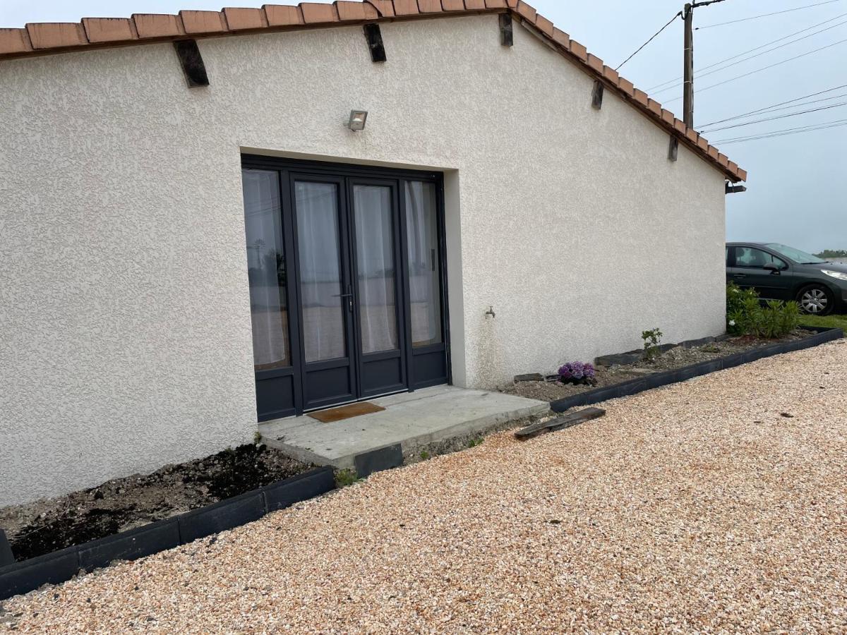 Petite Maison En Pleine Campagne Labastide-Gabausse Eksteriør billede